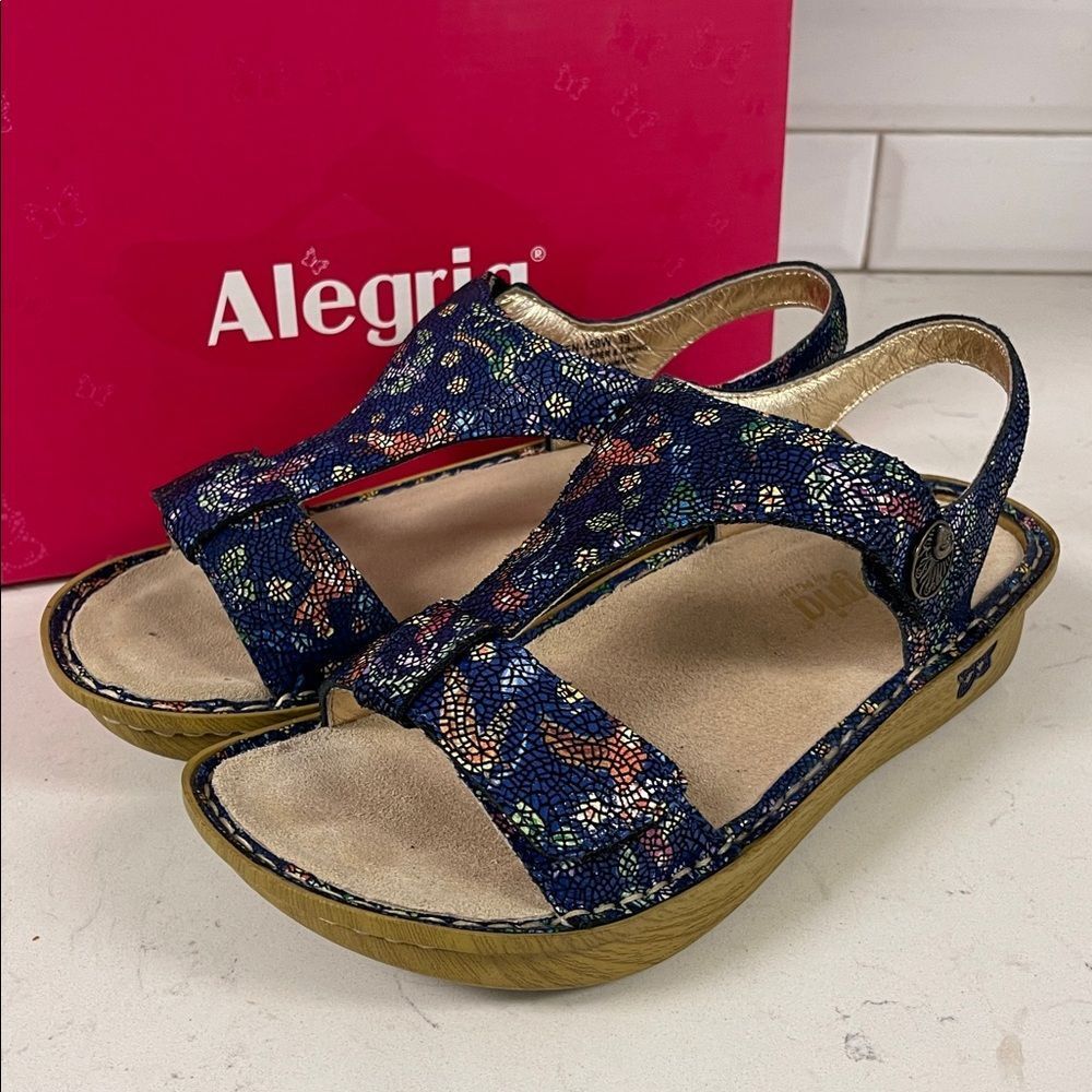 ALEGRIA Kendra Bird Land Leather Mosaic Hummingbird Sandals Size Euro 39 US 9